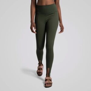 NWOT Epoque Evolution Orion Legging II Deep Olive Green Active Casual Women’s XS